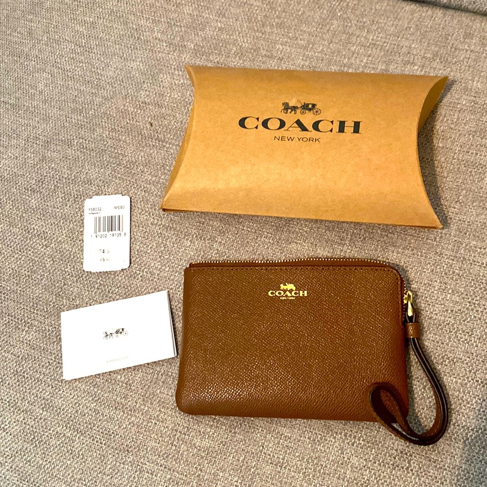 New Coach Wristlet